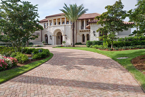 Best Decorative Driveway Pavers  in Flordell Hills, MO